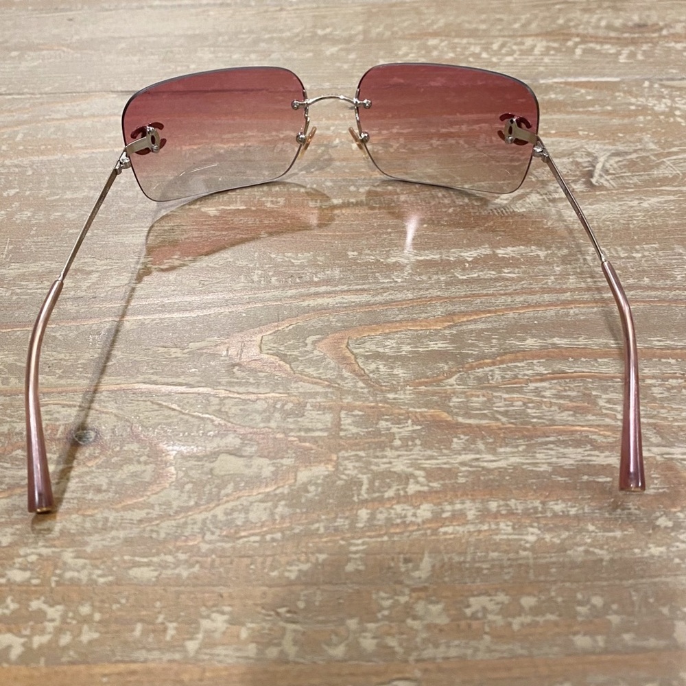 RARE CHANEL Rimless Sunglasses 4017 D Pink Purple Rhinestone Rate A- - Picture 11 of 16